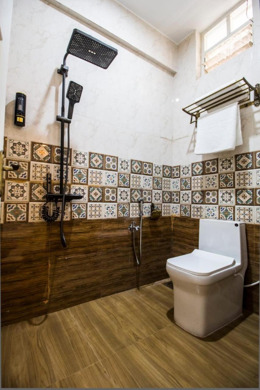 The Me Ra Kee House Hotell Morjim Exteriör bild